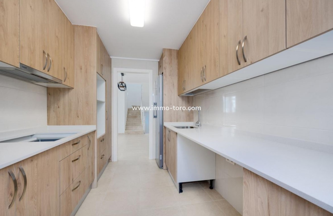 Nueva construcción  - Villa / Chalet - San Fulgencio - El Oasis