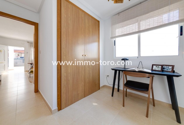 Nueva construcción  - Villa / Chalet - San Fulgencio - El Oasis