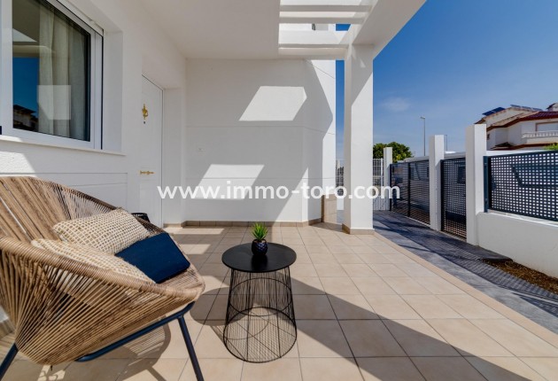 Nueva construcción  - Villa / Chalet - San Fulgencio - El Oasis