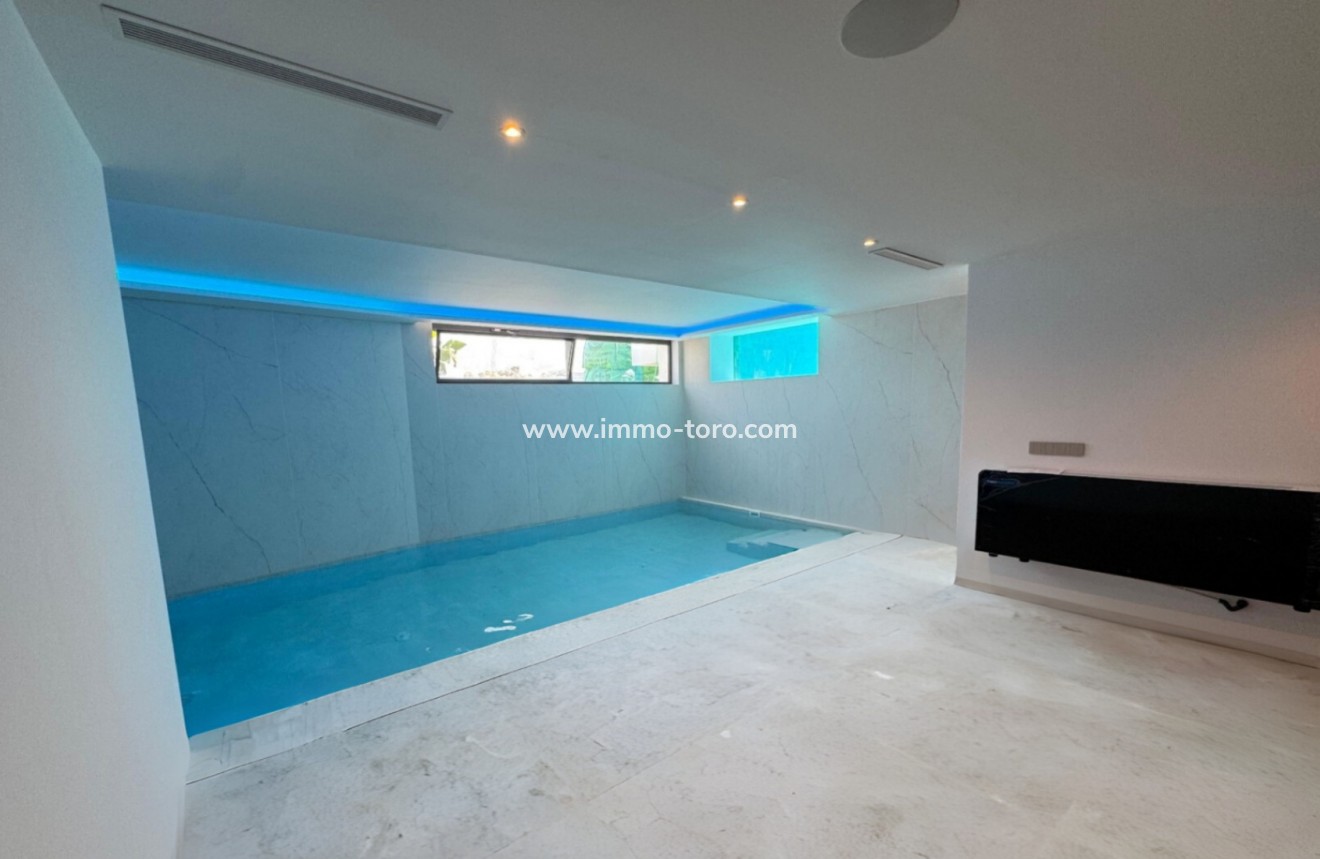 Venta - Villa / Chalet - Benissa