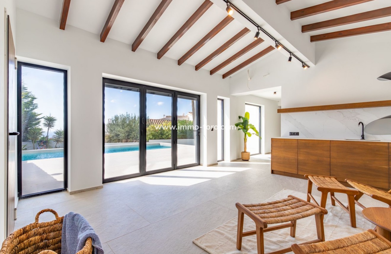 Resale - Villa - Benitachell - Cumbre del Sol