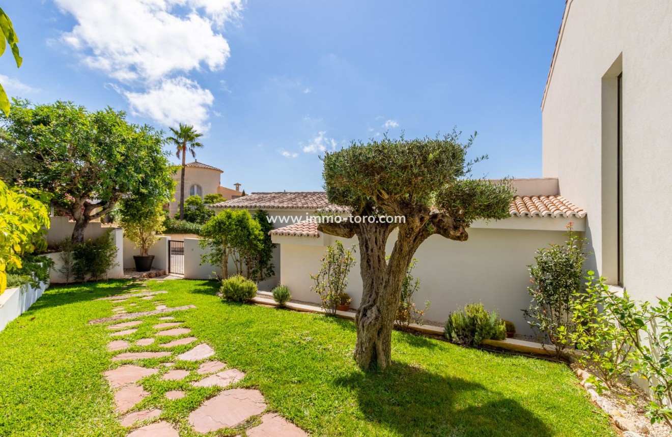 Resale - Villa - Benitachell - Cumbre del Sol
