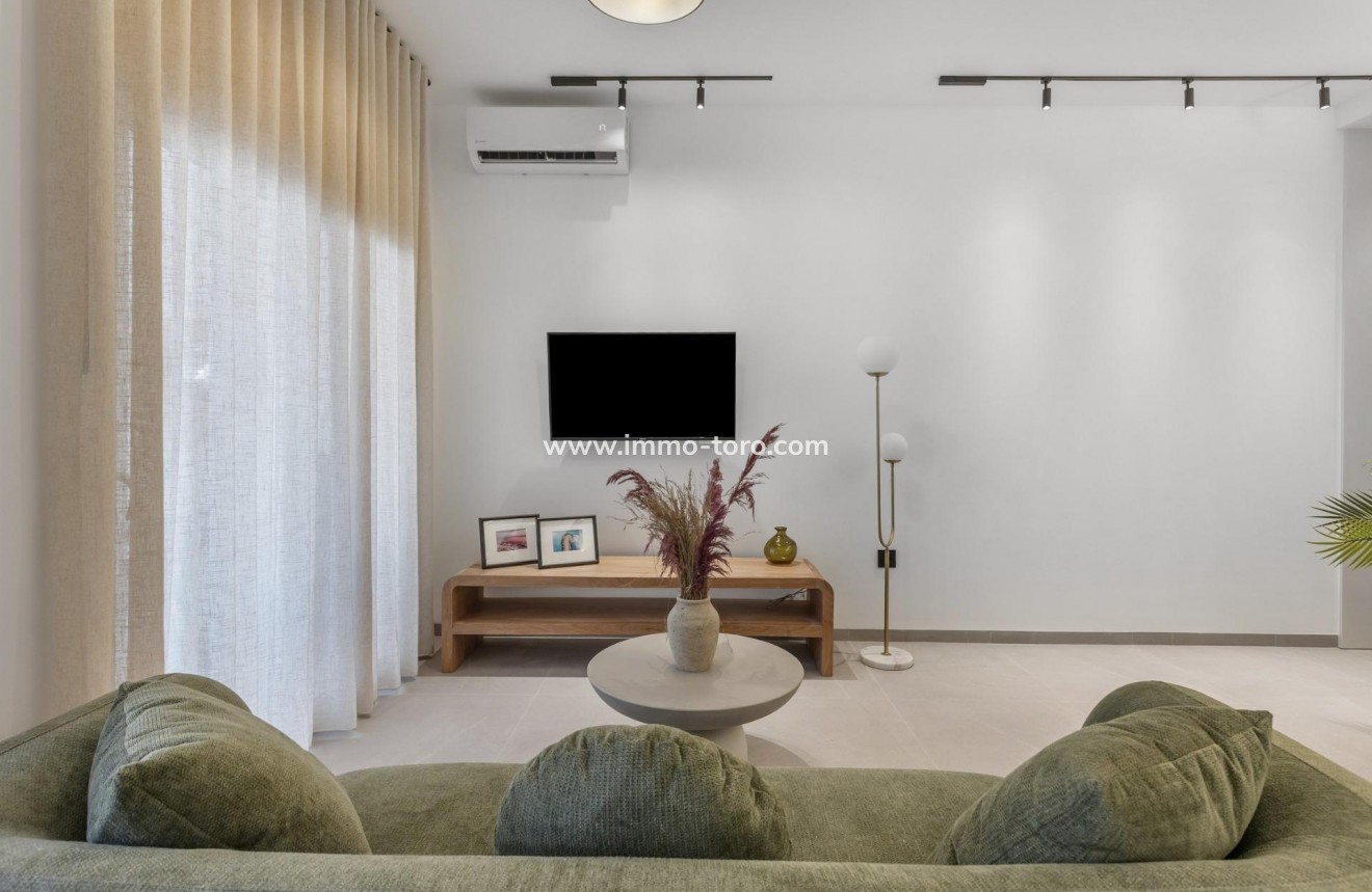 Nieuwbouw -  - Torrevieja - Playa Los Naufragos