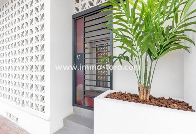 Nieuwbouw -  - Torrevieja - Playa Los Naufragos