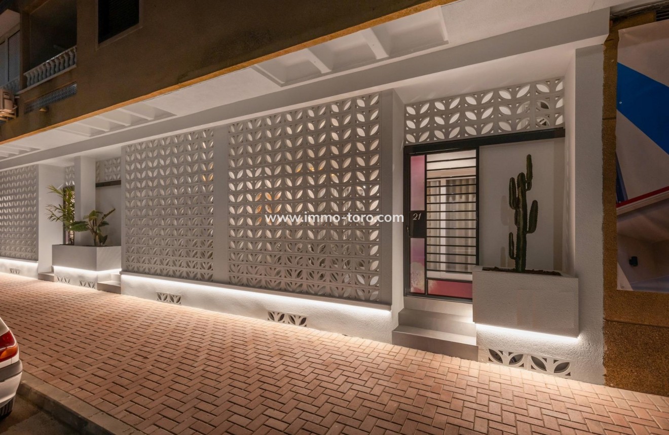 Nieuwbouw -  - Torrevieja - Playa Los Naufragos