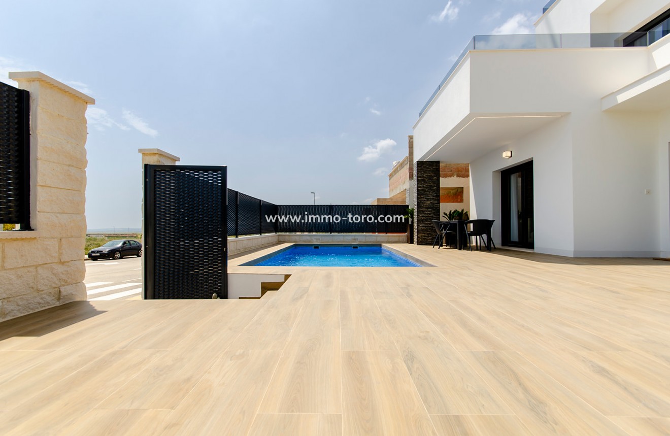 Nueva construcción  - Villa / Chalet - Orihuela