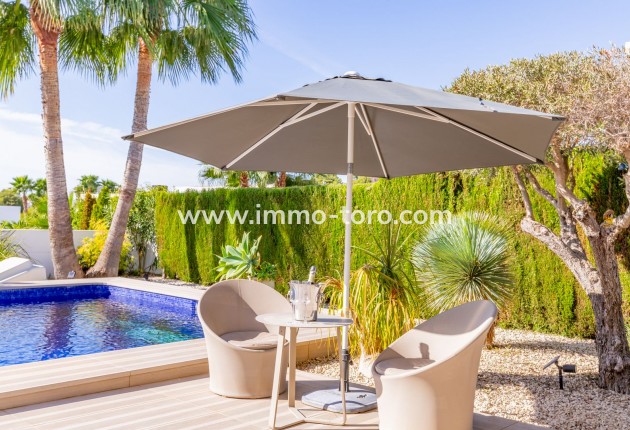 Venta - Villa / Chalet - Moraira - Sol Park