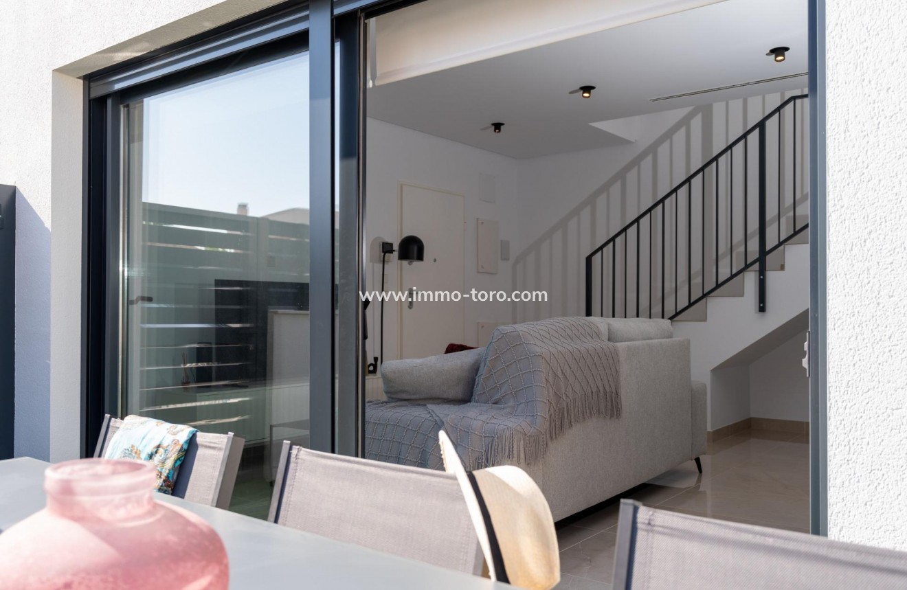 New Build - Detached house / Townhouse - Gran Alacant