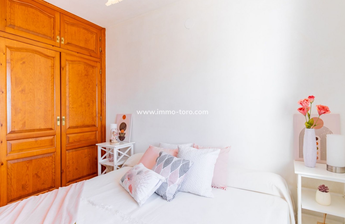 Resale - Villa - Moraira - Benimeit