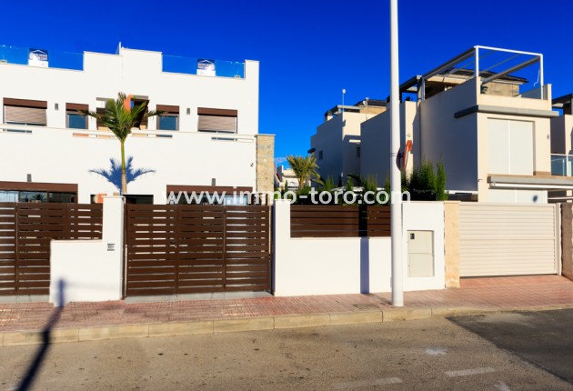 Nueva construcción  - Adosado - Pilar de la Horadada