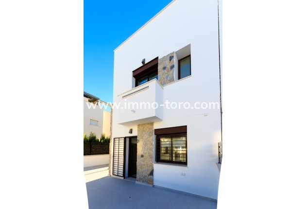 Nueva construcción  - Adosado - Pilar de la Horadada