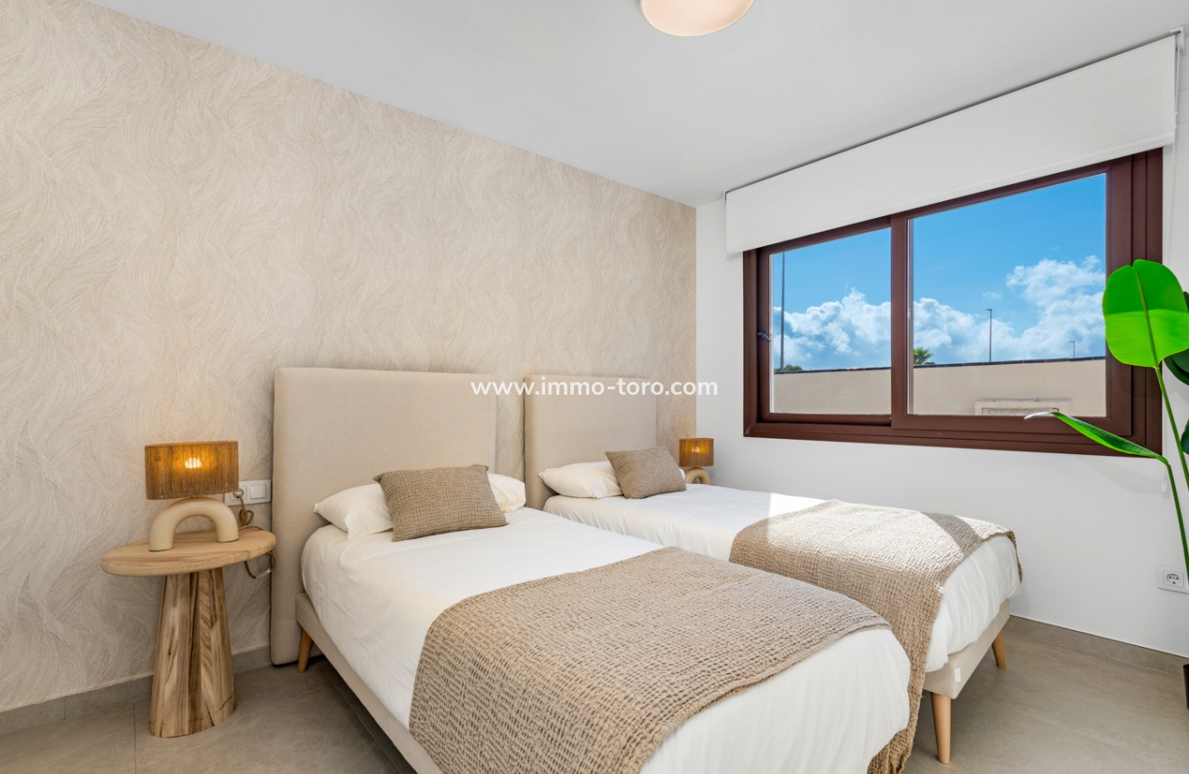 Nueva construcción  - Villa / Chalet - Pilar de la Horadada