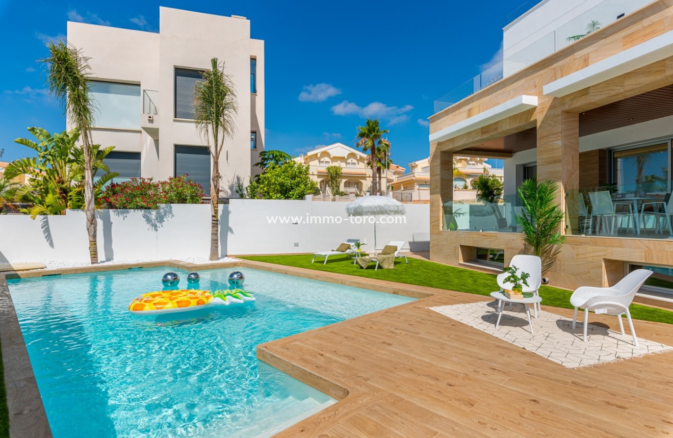 Nouvelle construction - Villa - Ciudad Quesada