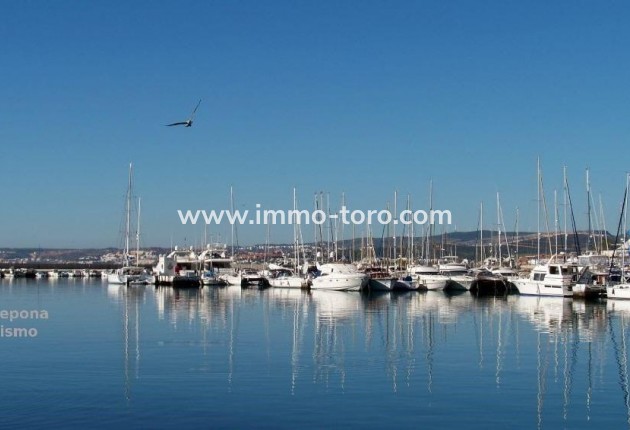 Nueva construcción  - Apartamento - Estepona - Playa de La Rada