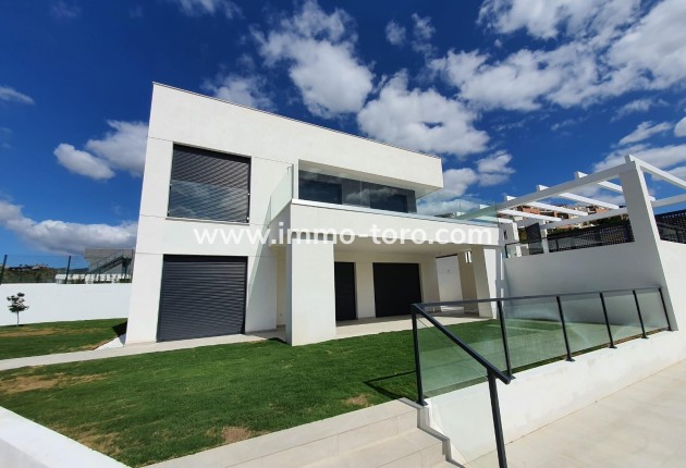 New Build - Villa - Manilva - La Duquesa