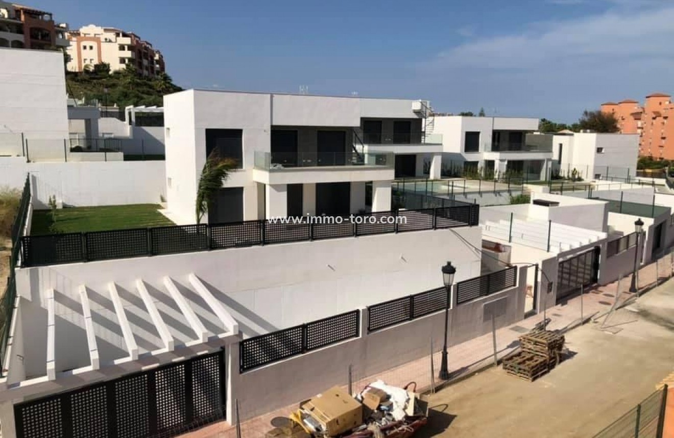 New Build - Villa - Manilva - La Duquesa
