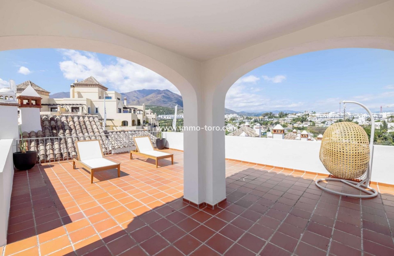 Nueva construcción  - Villa / Chalet - Estepona - Azata Golf