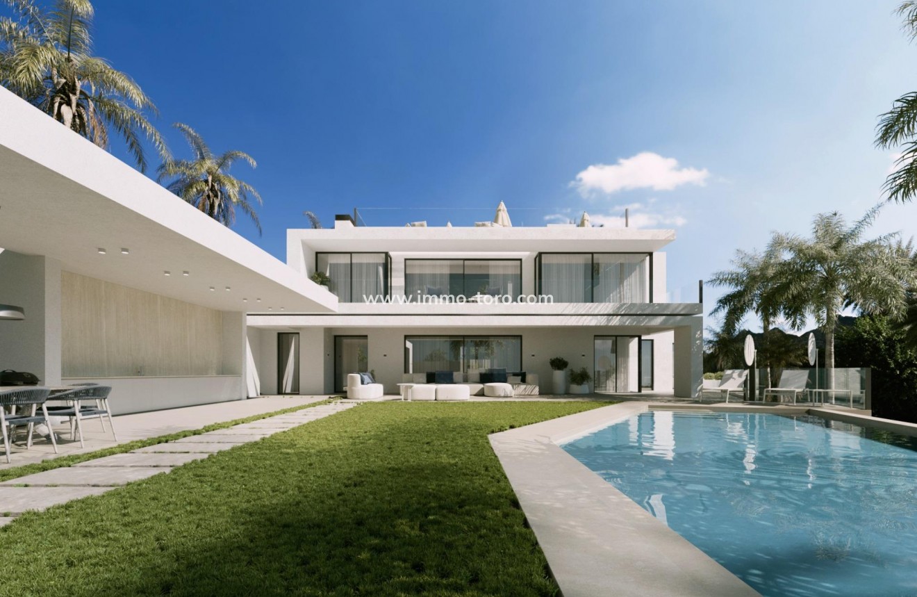 Nueva construcción  - Villa / Chalet - Marbella - Cascada De Camojan