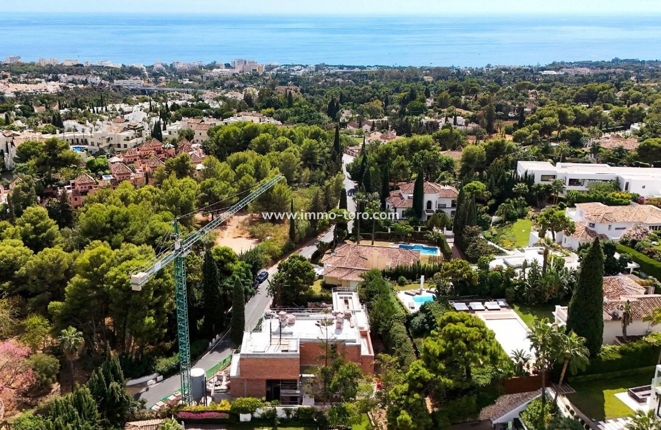 Nueva construcción  - Villa / Chalet - Marbella - Cascada De Camojan