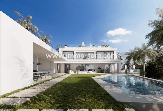 Nueva construcción  - Villa / Chalet - Marbella - Cascada De Camojan