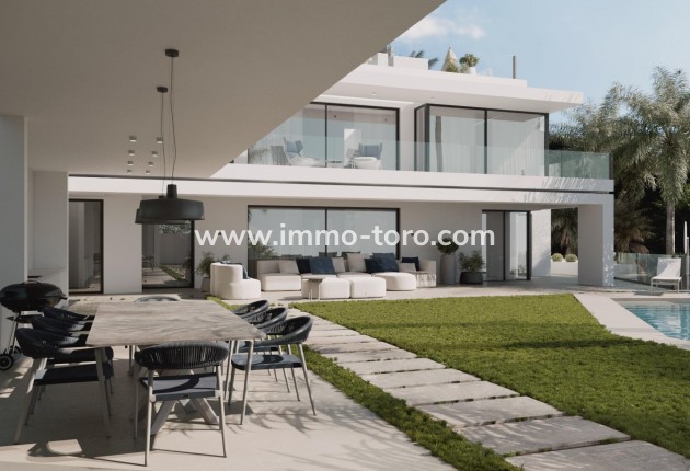 Nueva construcción  - Villa / Chalet - Marbella - Cascada De Camojan