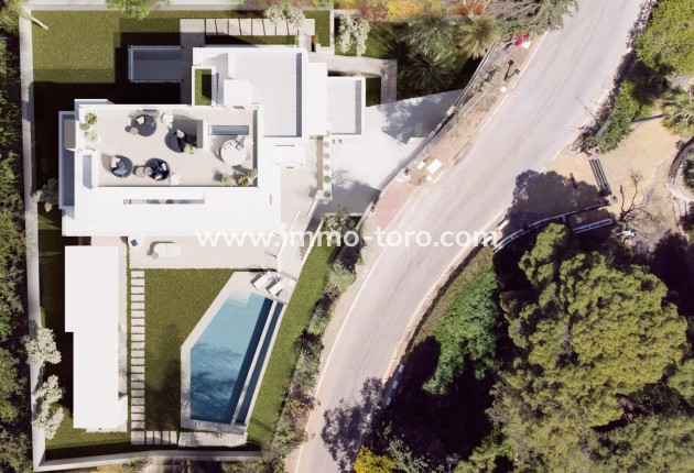 Nueva construcción  - Villa / Chalet - Marbella - Cascada De Camojan