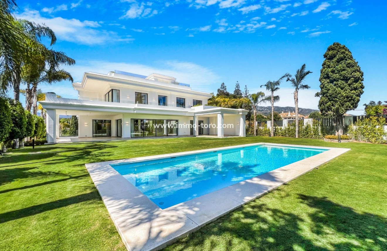 New Build - Villa - Marbella - Lomas De Marbella Club