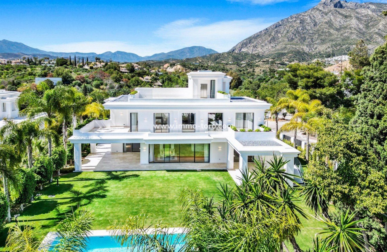 New Build - Villa - Marbella - Lomas De Marbella Club