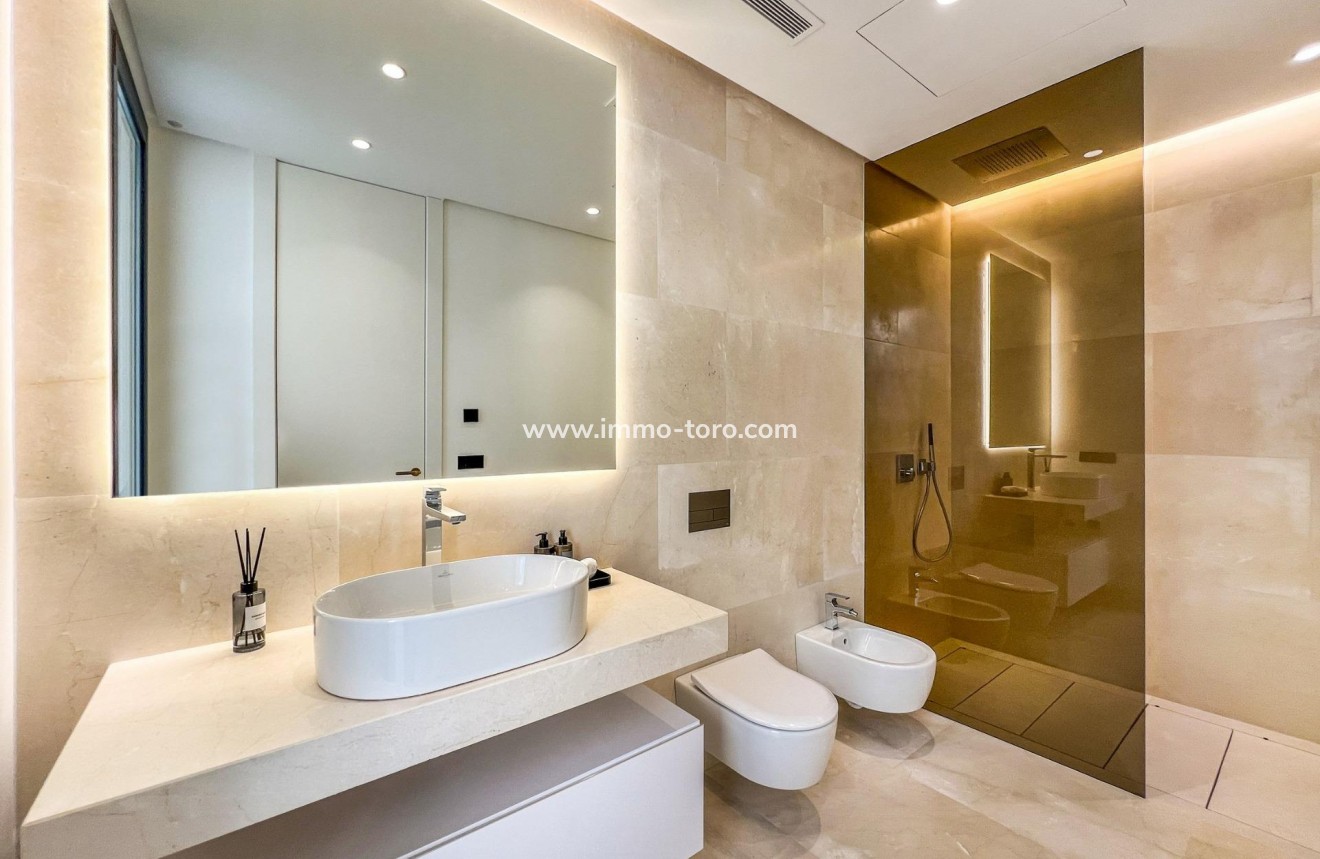 New Build - Villa - Marbella - Lomas De Marbella Club