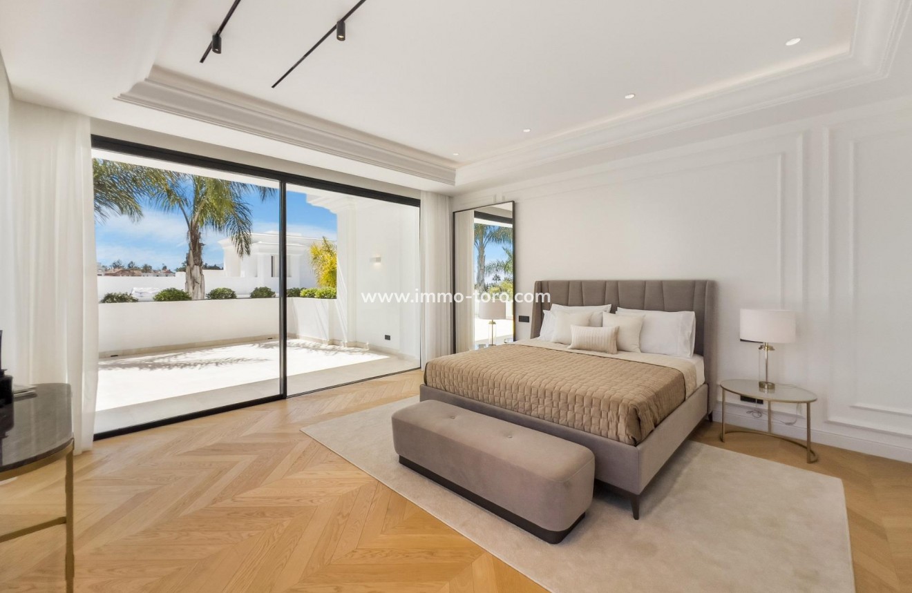 New Build - Villa - Marbella - Lomas De Marbella Club