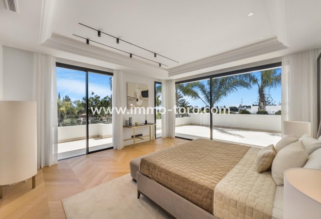 New Build - Villa - Marbella - Lomas De Marbella Club