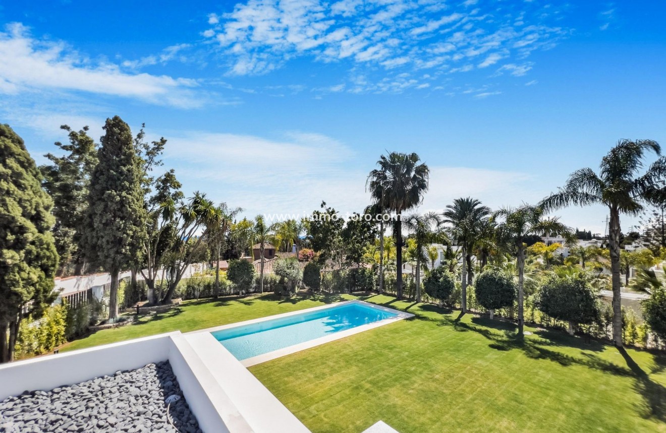 New Build - Villa - Marbella - Lomas De Marbella Club