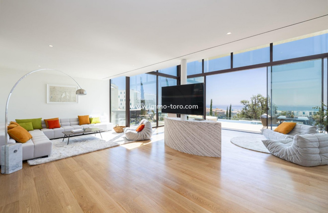 New Build - Detached house / Townhouse - Fuengirola - Higueron