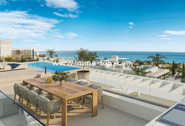 New Build - Detached house / Townhouse - Marbella - Santa Clara Golf