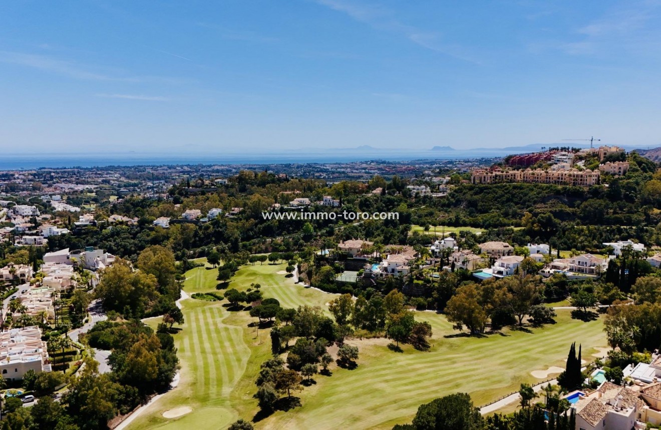 Nueva construcción  - Apartamento - Benahavis - Las Colinas de Marbella