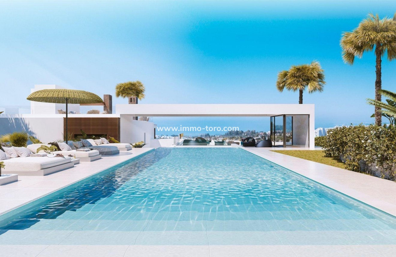 New Build - Detached house / Townhouse - Marbella - Rio Real Golf