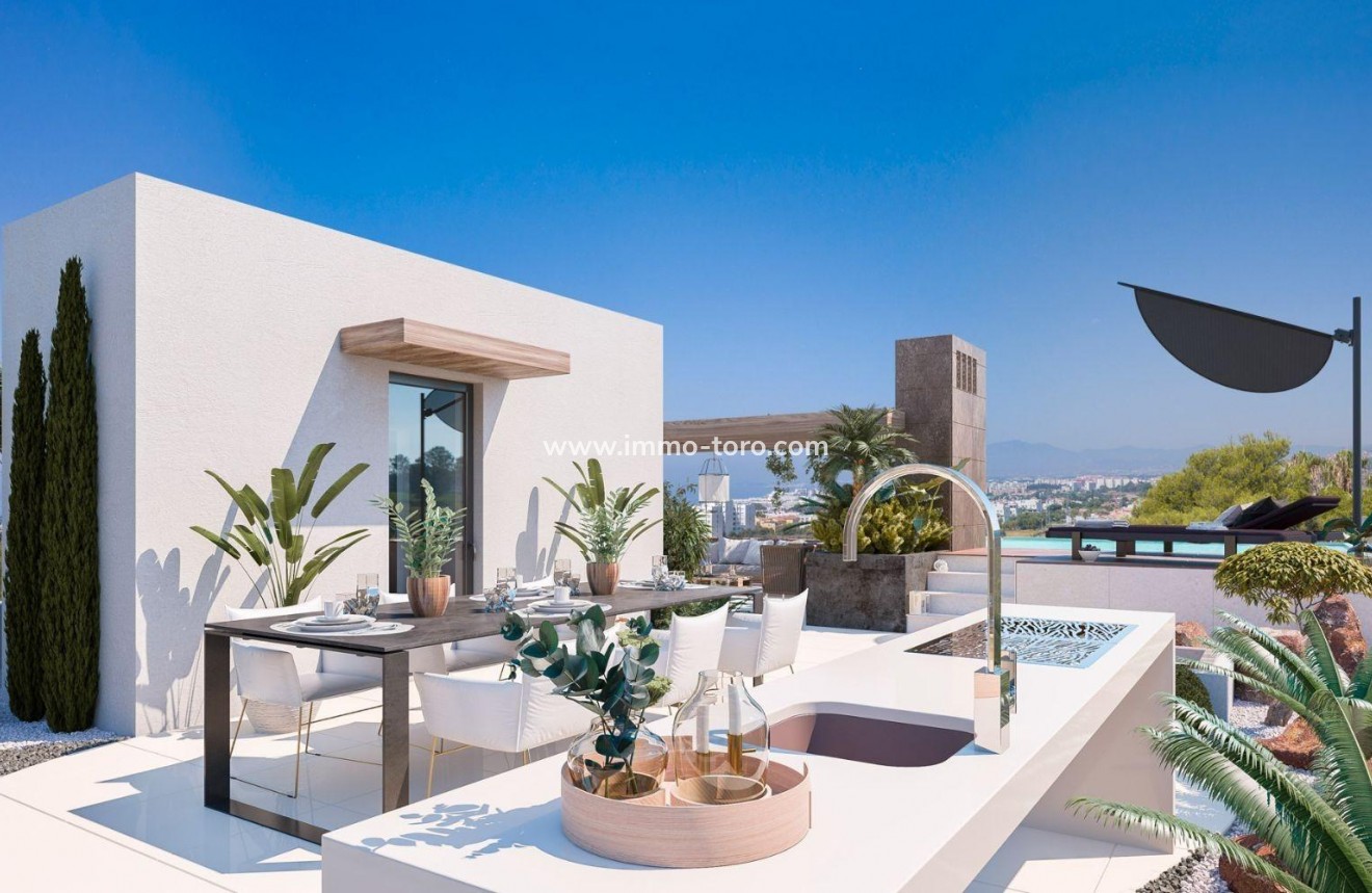 New Build - Detached house / Townhouse - Marbella - Rio Real Golf