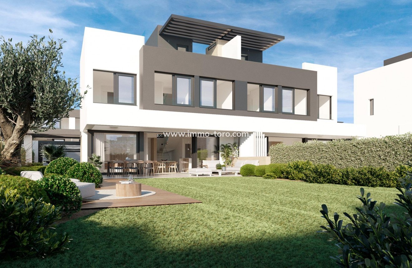 Nieuwbouw - Geschakelde woning - Estepona - Atalaya Golf
