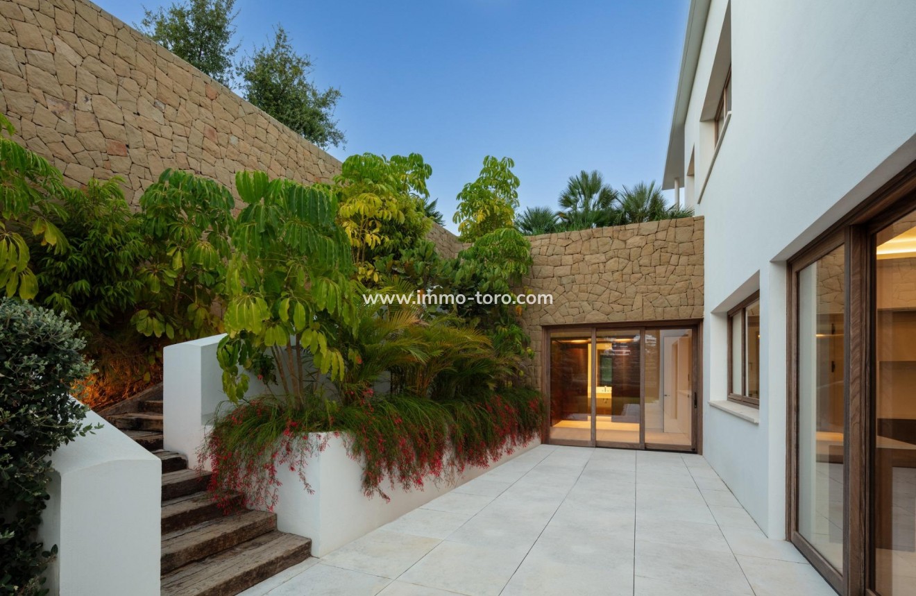 Nieuwbouw - Villa - Casares - Pedregales