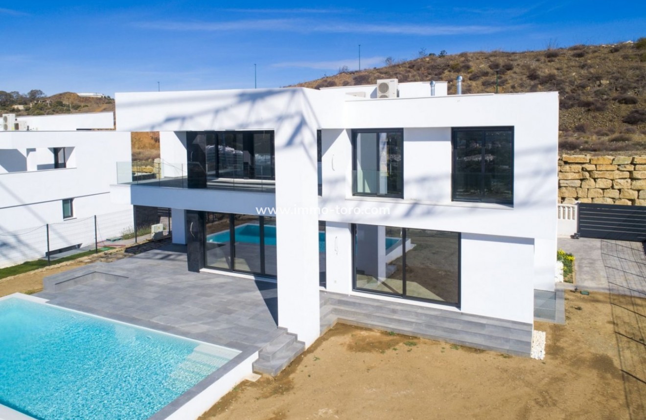 Nueva construcción  - Villa / Chalet - Málaga - Limonar
