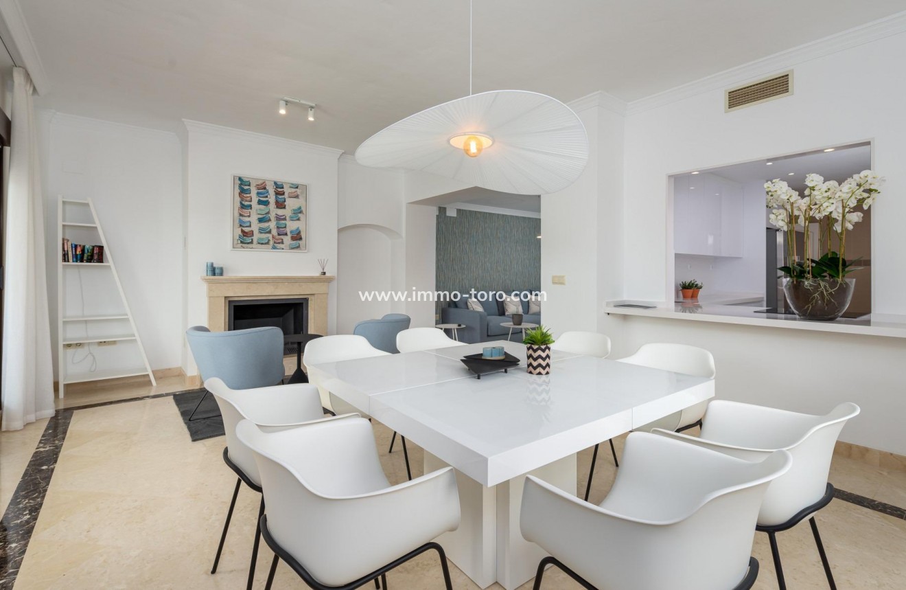 Nieuwbouw - Geschakelde woning - Estepona - Azata Golf Estepona Oeste