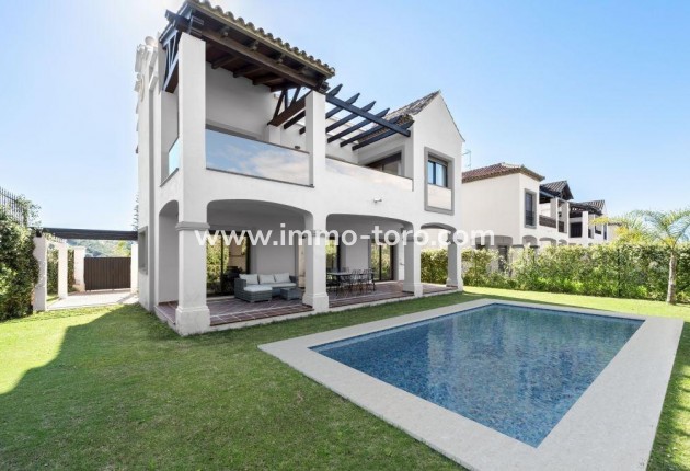 Nieuwbouw - Geschakelde woning - Estepona - Azata Golf Estepona Oeste