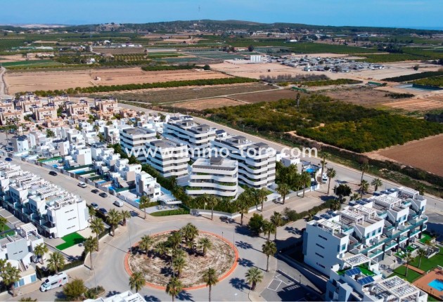 New Build - Detached house / Townhouse - Guardamar - EL RASO