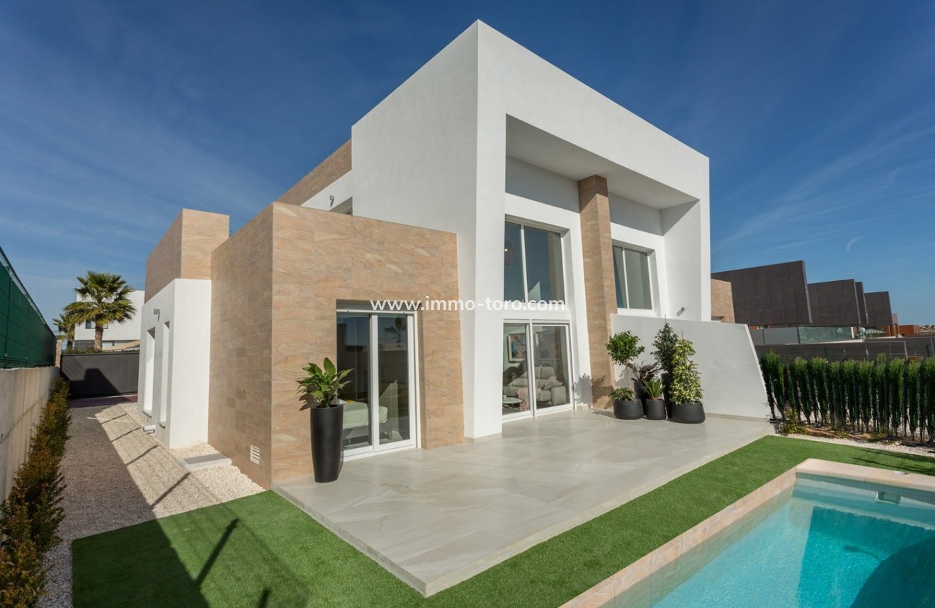 Nueva construcción  - Villa / Chalet - Algorfa - La finca golf