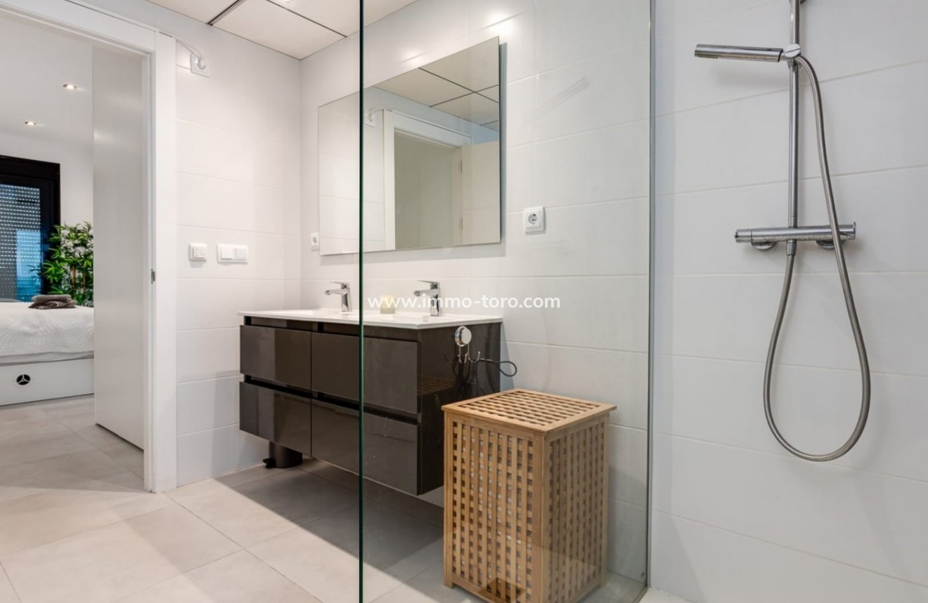 New Build - Villa - Pilar de la Horadada - pueblo