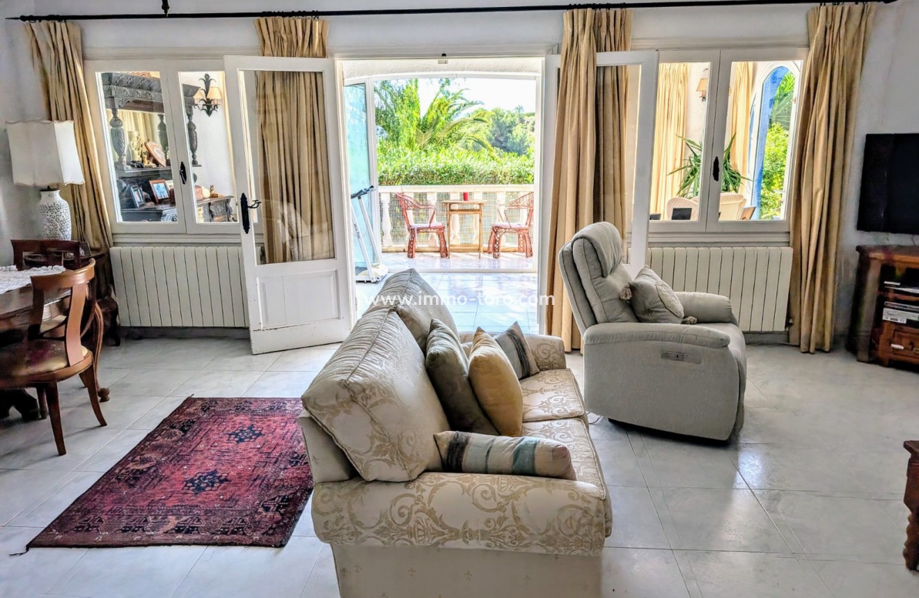 Venta - Villa / Chalet - Benitachell