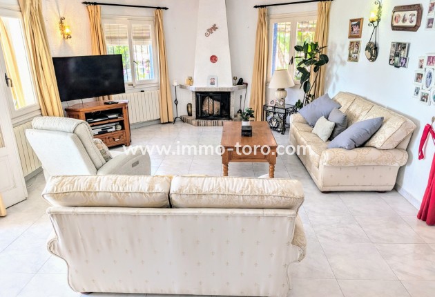 Venta - Villa / Chalet - Benitachell