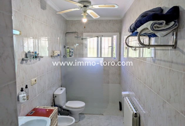 Venta - Villa / Chalet - Benitachell