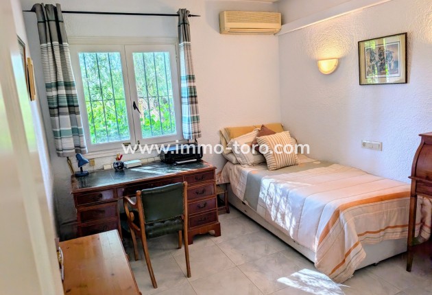 Venta - Villa / Chalet - Benitachell