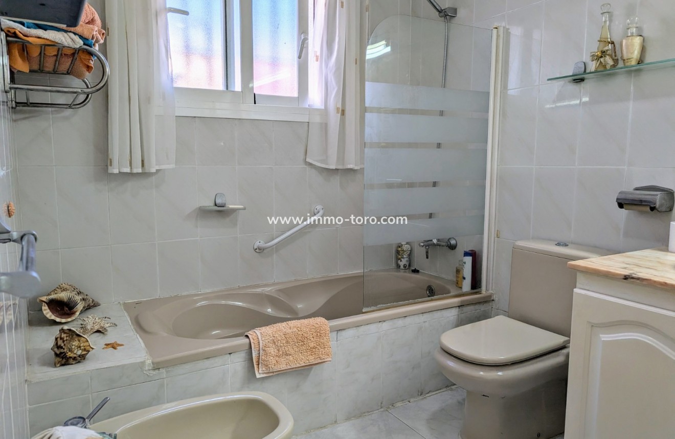 Venta - Villa / Chalet - Benitachell